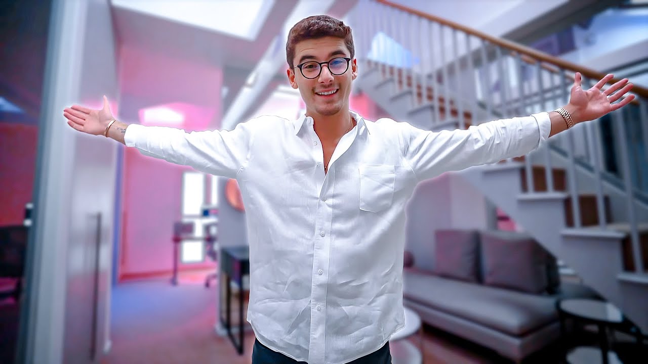 21 Year Old Millionaire's Office Tour