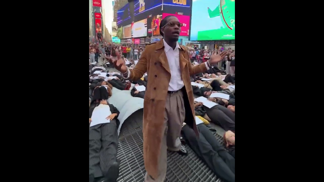 Offset Takes Over Times Square To Announce New Album 