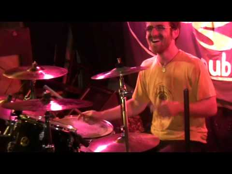 Curlies - Je mi jedno