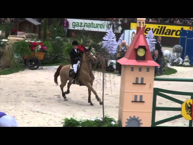 Half-sister of the mother of this Implanted Embryo is the CSI 1.60m jumping mare Itot du Chateau with rider Edwina Alexander.