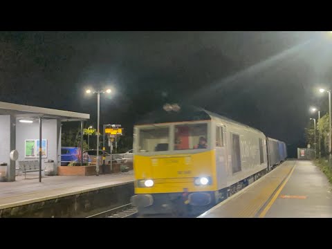 Class 60 (60046 William Weberforce passes Keynsham on a cold evening 
