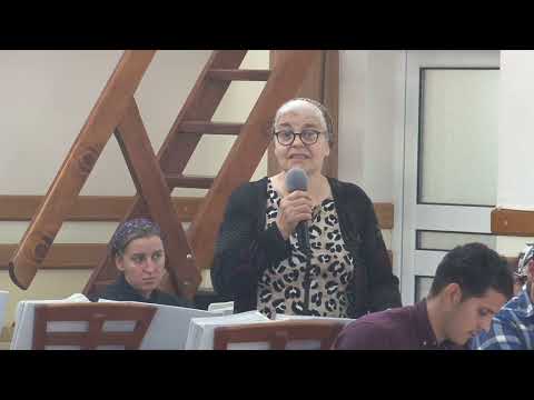 Sora  Lenuta Hutan  (poezie  )