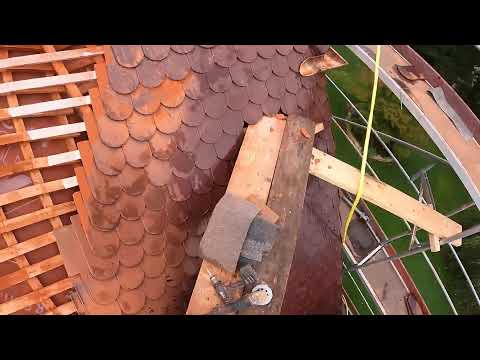 Fledermausgaube in Biberschwanzdeckung  - Teil  12 - Dachdecker aus Sachsen