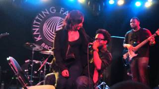 Dwele - What's Not To Love " Live " at Knitting Factory