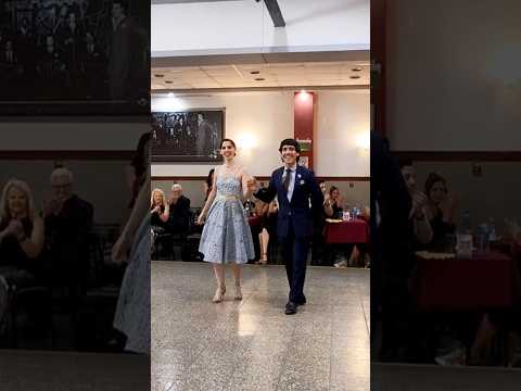  María Celeste Cimino  and  'El Cachafaz'  are  dancing  to  the  milonga  "  El Cachafaz  "  by  Juan D'Arienzo
