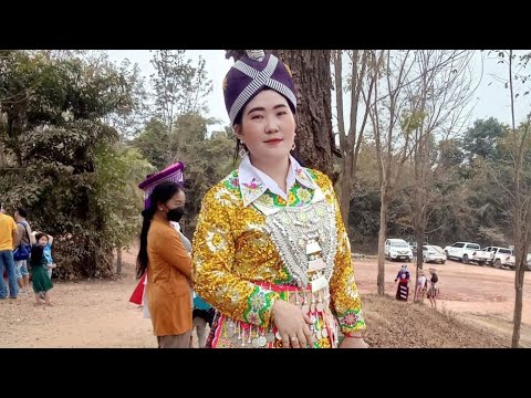 hais kwv txhiaj rau hmoob mekas# nkauj hmoob bolikhamxay