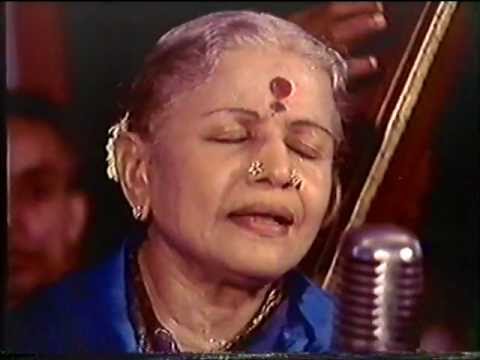 M S Subbulakshmi - Kamalaambike - Todi - Muttuswami Dikshitar