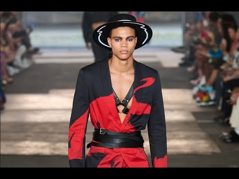 MOSCHINO Spring 2023 Menswear Milan - CNMI