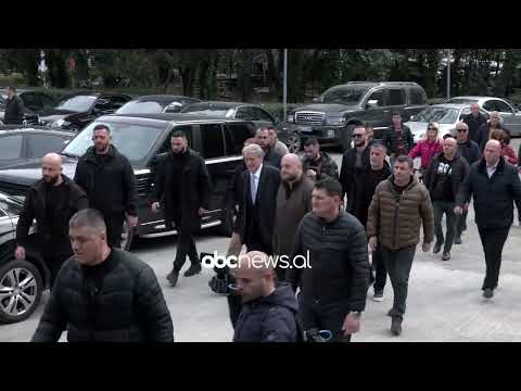 Alibeaj në fushatë, mesazh Foltores për 3 Marsin: E drejta do të fitojë | ABC News Albania