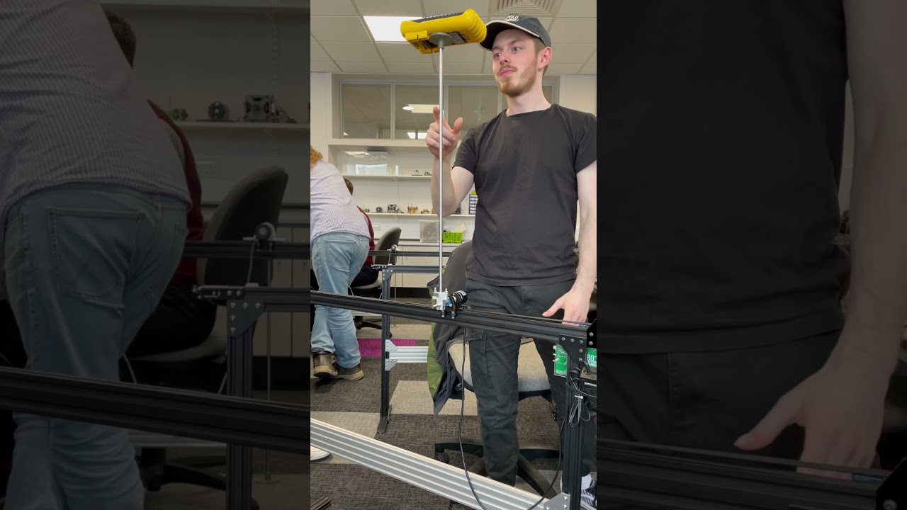 Inverted pendulum with feedback control