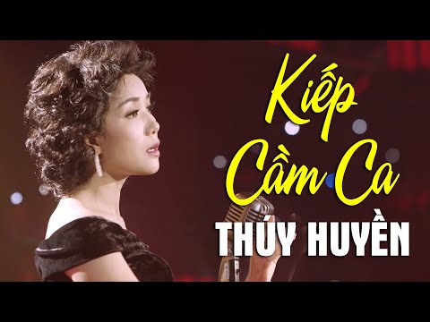 Thể hiện bởi Thúy Huyền