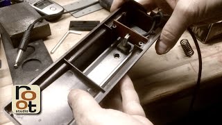 Video thumbnail for Roland DP-6 foot switch repair by rootstudio