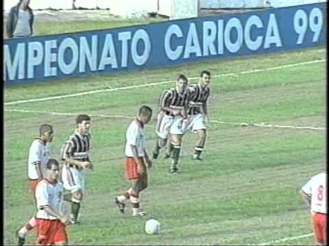 GOL DE RONI COM ASSISTÊNCIA DE TULIO MARAVILHA JOGANDO PELO FLUMINENSE