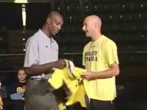 Presentazione Zinella al PalaDozza