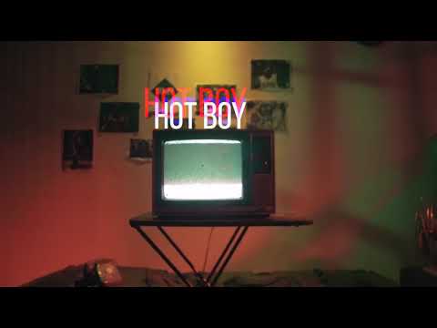 #worldstarHipHop #HipHop #shunir  Shunie - "HotBoy" (official Music Video - WSHH Exclusive