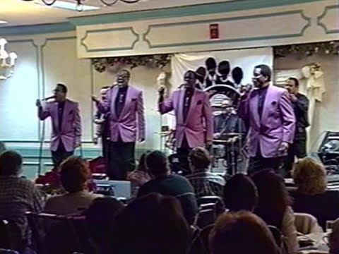 Earl Lewis & the Channels "That's My Desire" Live - 1997