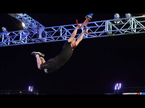 (FF) Joe Moravsky at the Vegas Finals: Stage 1 - American Ninja Warrior 2019