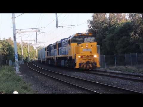 Long Island Steel Train | XR551 & XR552 | 4/4/17