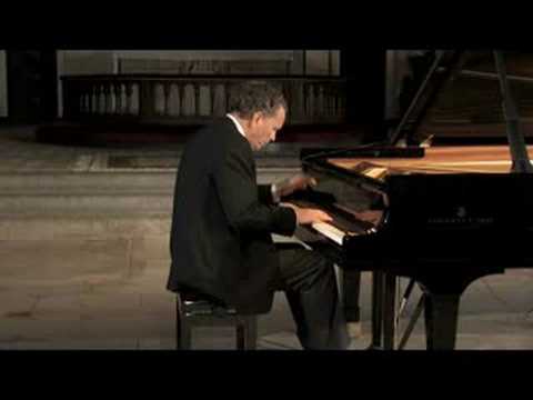 Ernesto Nazareth: Tango Brasileiro