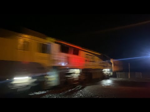 Down 9173 QUBE Ultima with G532 and VL356 at night from Melbourne headed to Ultima 8/7/2024