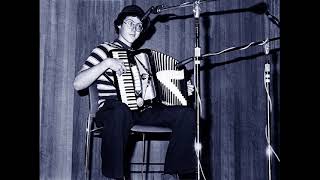 &quot;Weird Al&quot; Yankovic - Hey Food (Live Snippet; 1979)