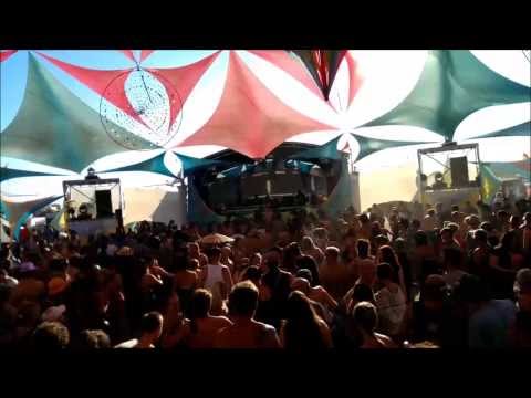 Ace Ventura plays Sad Paradise Bass Monkey Remix at Antaris festival 2013