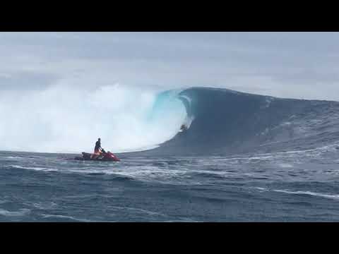 Surfing Fiji, Cloudbreak 2018 - Biggest swell of the Decade.