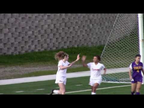 2017, 1-27 Rachel scores early against Tokay