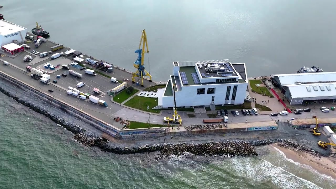 Как върви ремонта на вълнолома в град Бургас