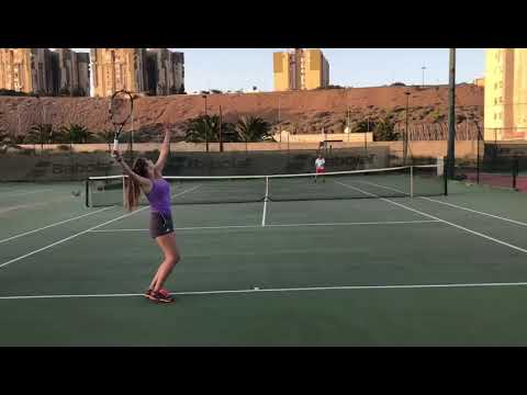 Carlota Molina (10.84 UTR)  - Hitting Video