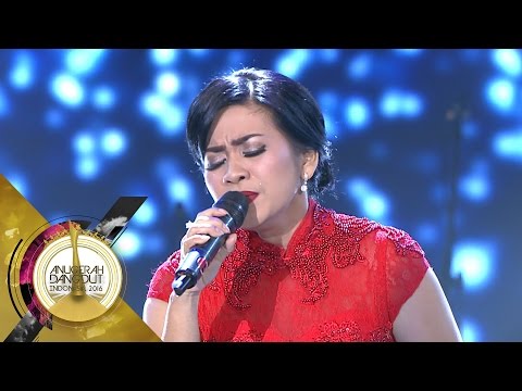 Iis Dahlia feat Ikke Nurjanah " Sepiring Berdua "  - ADI 2016 (5/12)