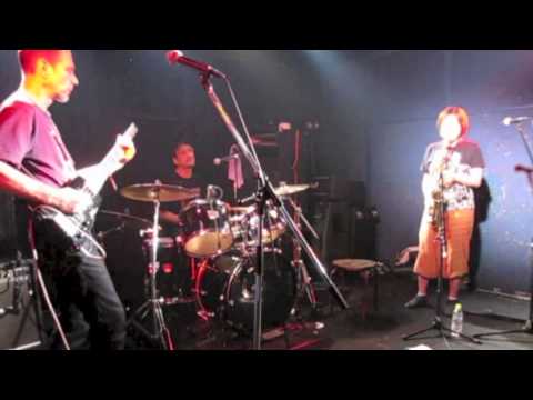 Bass Guitar Solo: PAK Japan Tour (Ron Anderson, Tatsuya Yoshida, Nonoko Yoshida)