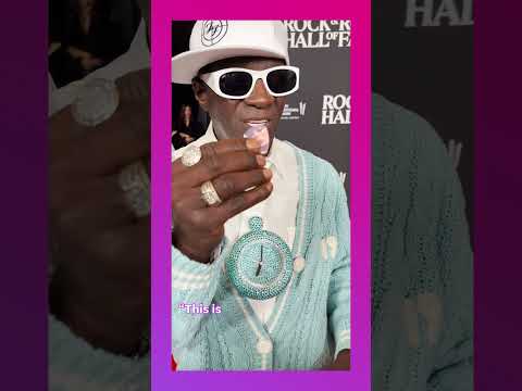 Watch Flavor Flav prove on the Rock and Roll Hall of Fame red carpet that he’s a ‘Swiftie’ Shorts