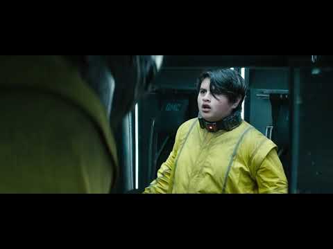 Deadpool 2 - juggernaut ripping Deadpool into half scene