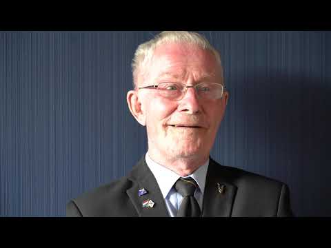 Video screen capture: Albert Kleine