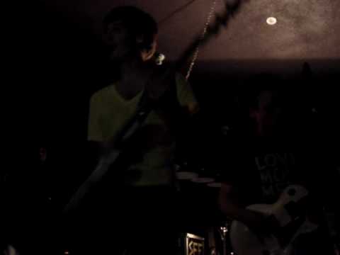 Second Floor Escape - What Haunts Me (Live @ CoPo2009)