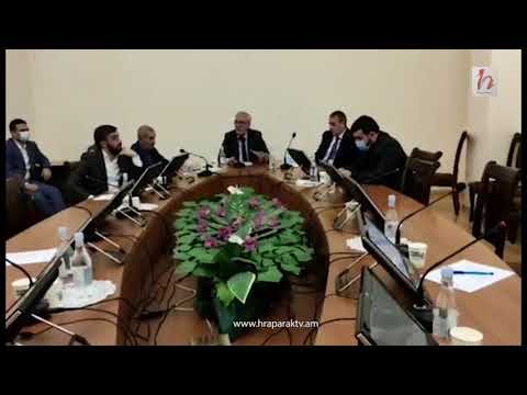 Ղազինյանը 14-րդ անգամ չընտրվեց` դուրս գալով դահլիճից