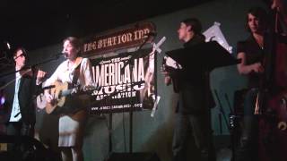 Willow Tree - DIANA JONES