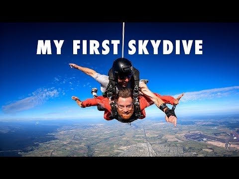 This is what I thought while skydiving - The 12 Days of Newness | Ep 10