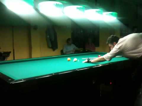 Biliardo, finale di batteria tra Michelangelo Aniello e Francesco Di Giuseppe