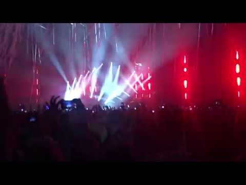 David Guetta vs. KURA vs. Zomboy - Love Don't Let Me Loki Bitch [David Guetta - 28.01.2018, Kiev]
