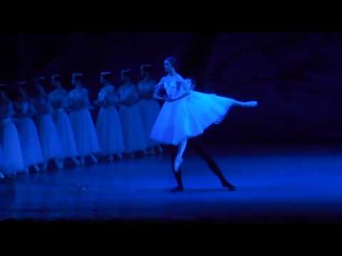 Giselle - ( Act 2, pas de deux) - Julia Moskalenko