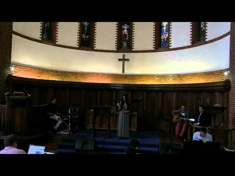 Ana Bujenita   Biserica Raul Sfant Londra