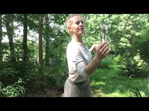 YOUNG THEATRE ON THE MOVE: Artist-trainers work: Anna Sochacka