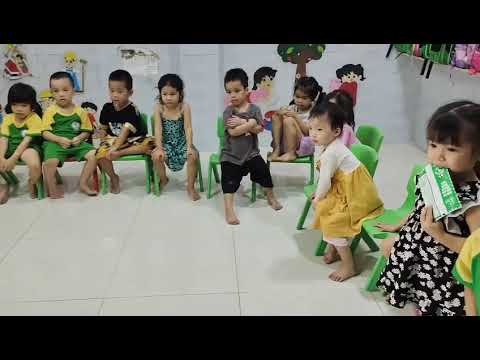 Chuyện Thỏ con không vâng lời