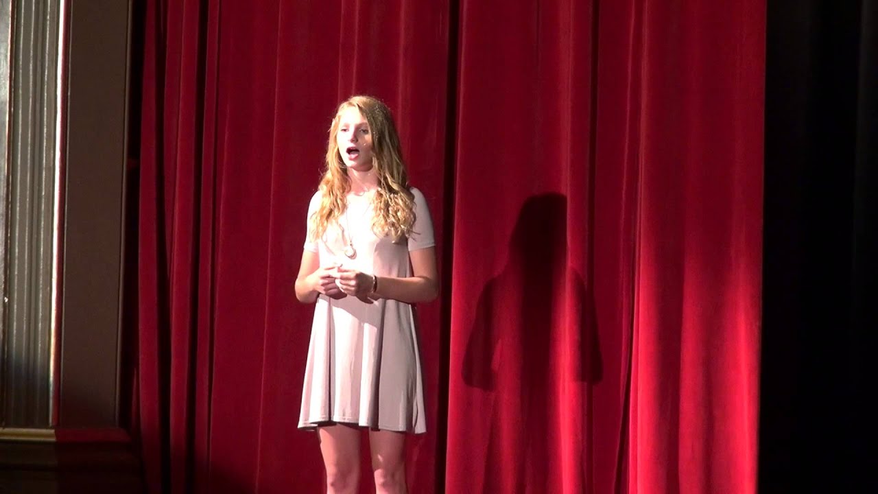 Anna B on stage