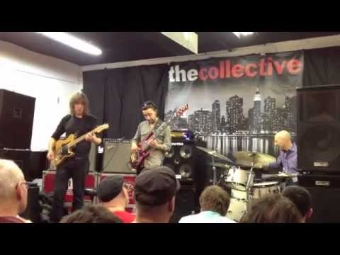 Teymur Phell Solo With Mike Stern & Steve Smith at the Collective NYC