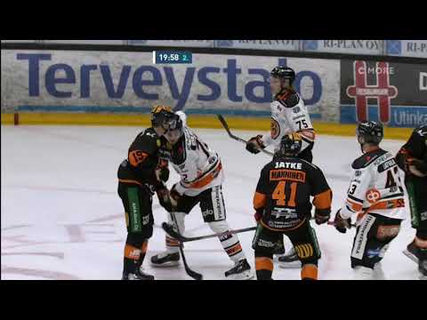 Tappelu: Otto Latvala vs Erik Karlsson