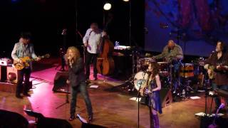 Robert Plant / Band of Joy - &quot;Black Country Woman&quot; and &quot;House of Cards&quot; April 19, 2011