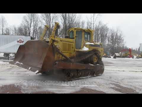 Caterpillar D8N demonstration